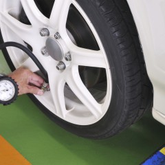 Tout savoir sur la pression idéale de vos pneus